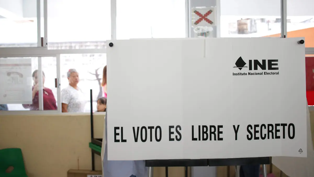 Paridad-elecciones-voto-RicardoMtz (3)